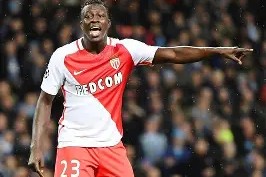 易游体育赛事中心-关于人队后卫奇科迪查尔顿在比赛中出色表现，受到教练组肯定的信息