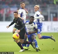 AC米兰战胜桑普多利亚,延续连胜势头(落后榜首5分!米兰主场战平桑普 基本告别意甲争冠) AC米兰战胜桑普多利亚,延续连胜势头(落后榜首5分!米兰主场战平桑普 基本告别意甲争冠)