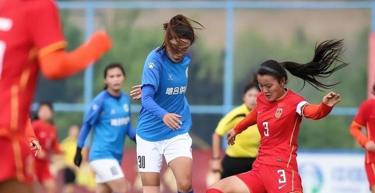 女足教练解读战术，球队备战高级别比赛(女足主教练选拔)