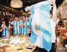 梅西再立传奇：连场狂轰球带队击退英超劲旅的简单介绍