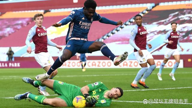 圣埃蒂安首发失球，球员体能下降，需加强训练的简单介绍