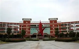 包含比利亚雷亚尔小胜，保持在西甲竞争中的压力的词条